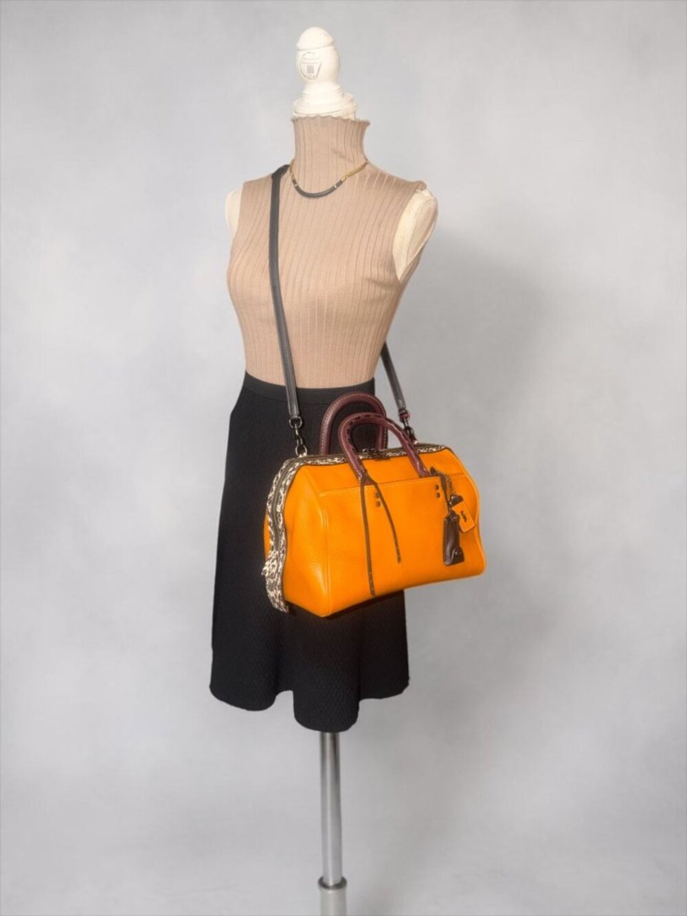 Coach 1941 Rogue Satchel 58841 Butterscotch Pebble Leather Snake Trim Doctor Bag - Picture 3 of 16